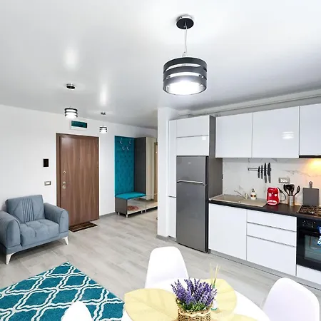 Turquoise Nord10 - Pool N Parking * Мамая