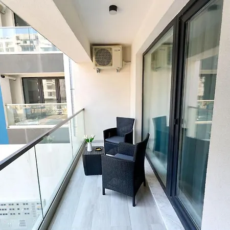 Turquoise Nord10 - Pool N Parking Mamaia