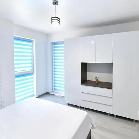 Turquoise Nord10 - Pool N Parking * Mamaia